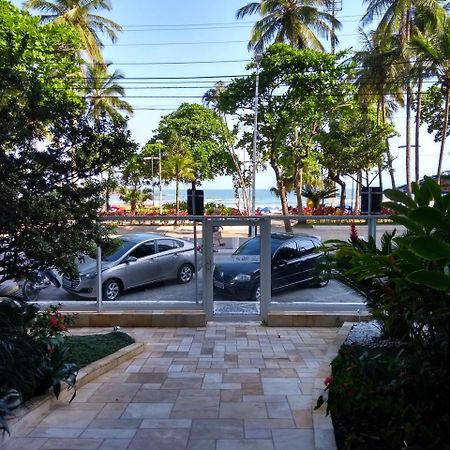 Apto Frente A Praia Das Pitangueiras - Centro グァルジャー エクステリア 写真